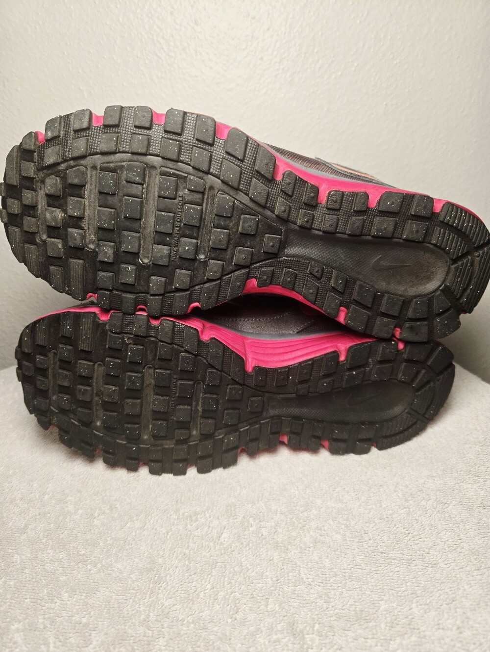 Nike Womens Size 7 Dual Fusion ST 2 Running Shoes Gray Pink Silver 454240-066 - Picture 6 of 10